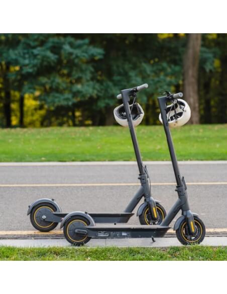 Vista aggiuntiva 2 di Antifurto per scooter con cavo Ø 4 mm, lunghezza 1,50 m, 2 chiavi – THIRARD