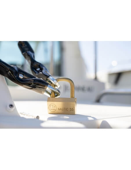 Vista aggiuntiva 2 di Lucchetto Nautic 55 mm in ottone, arco in ottone, 3 chiavi, per esterno – THIRARD